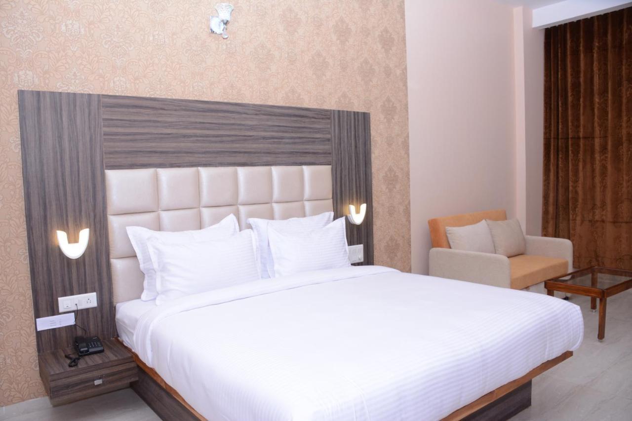 Ratnaa Resort Khamshet Esterno foto
